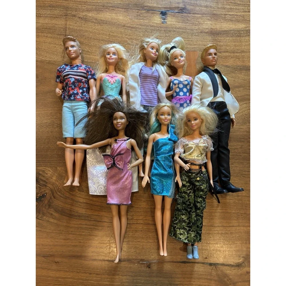 Modern Barbie Doll Lot Of 6 Dressed No Shoes Lot 8/8/5 Used